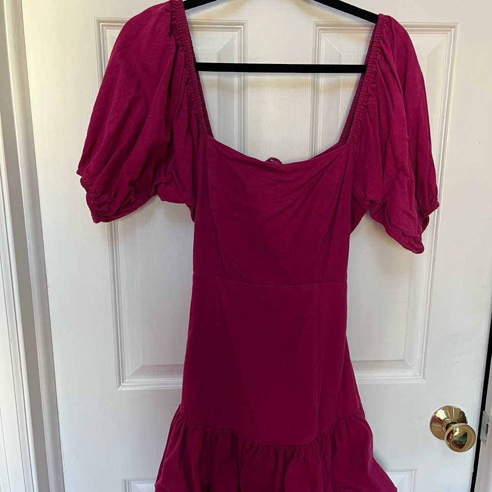 MINKPINK Partial Open Back Magenta Puff Sleeve Mini Dress